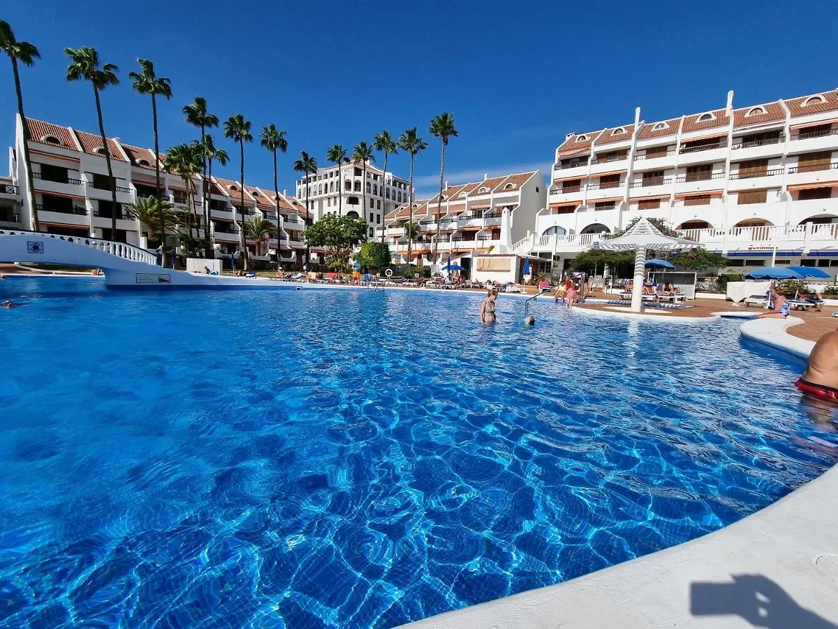 Apartment Vistasol, Beach Front With Heated Pool In Parque Santiago 2, Wifi Playa de las Americas