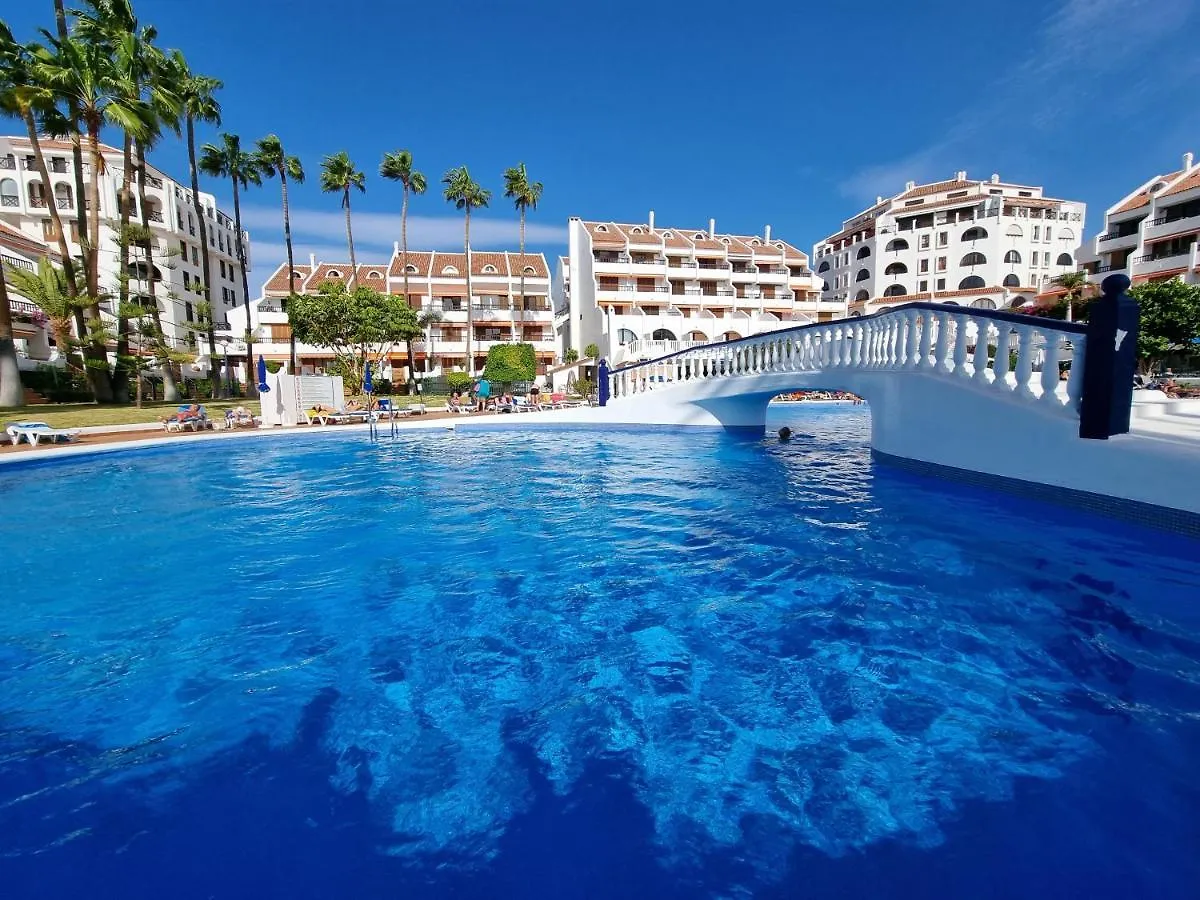 Apartment Vistasol, Beach Front With Heated Pool In Parque Santiago 2, Wifi Playa de las Americas  Playa de las Americas (Tenerife)