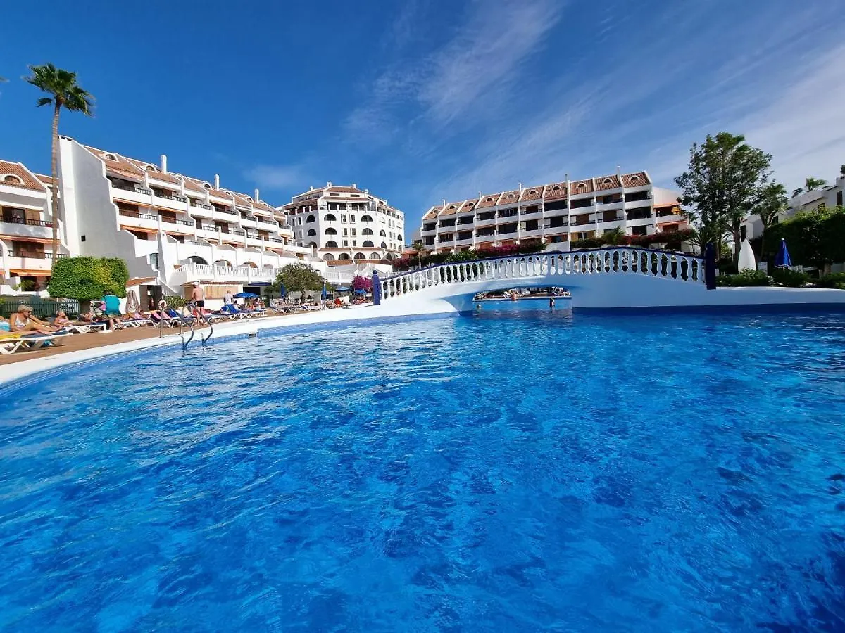 Apartment Vistasol, Beach Front With Heated Pool In Parque Santiago 2, Wifi Playa de las Américas Spanien
