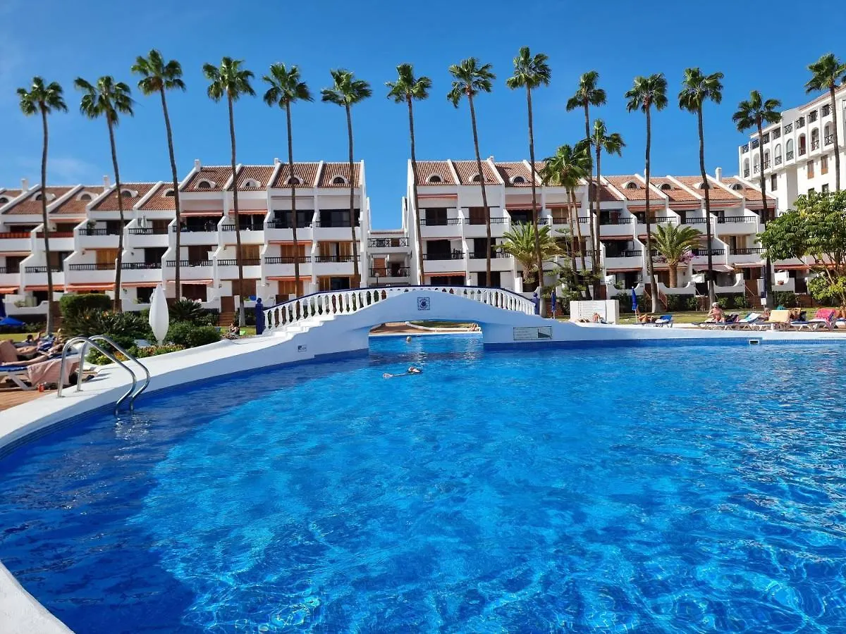 Apartment Vistasol, Beach Front With Heated Pool In Parque Santiago 2, Wifi Playa de las Américas Spanien