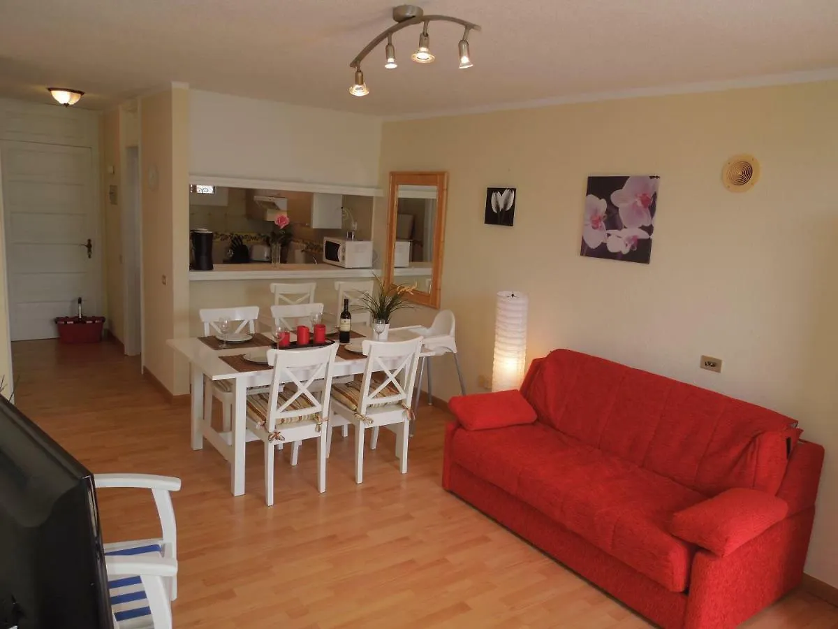 Apartment Vistasol, Beach Front With Heated Pool In Parque Santiago 2, Wifi Playa de las Américas Spanien